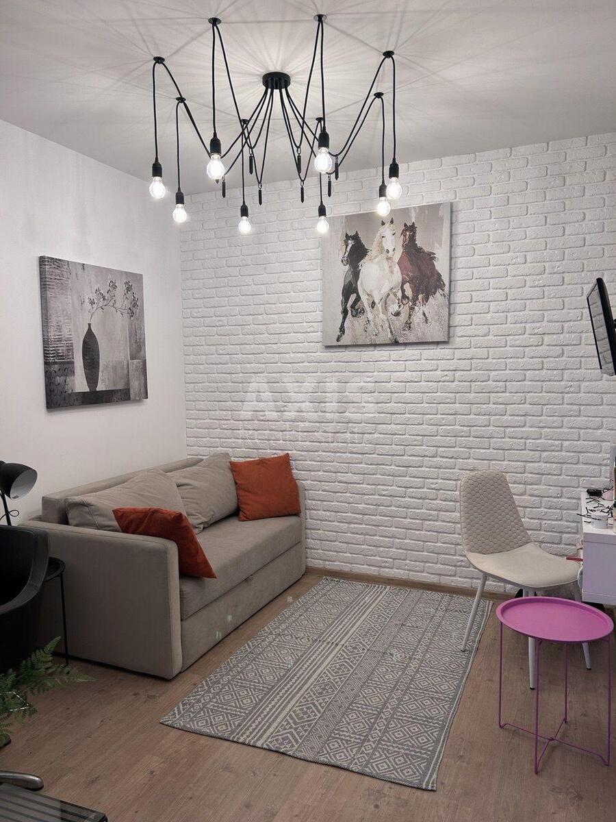 1k apartment vul. Petra Kalnyshevs'kogo 140