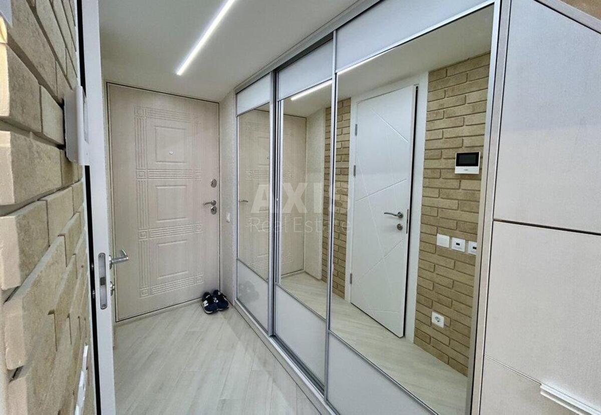 1k apartment vul. Kamianska 127А574360