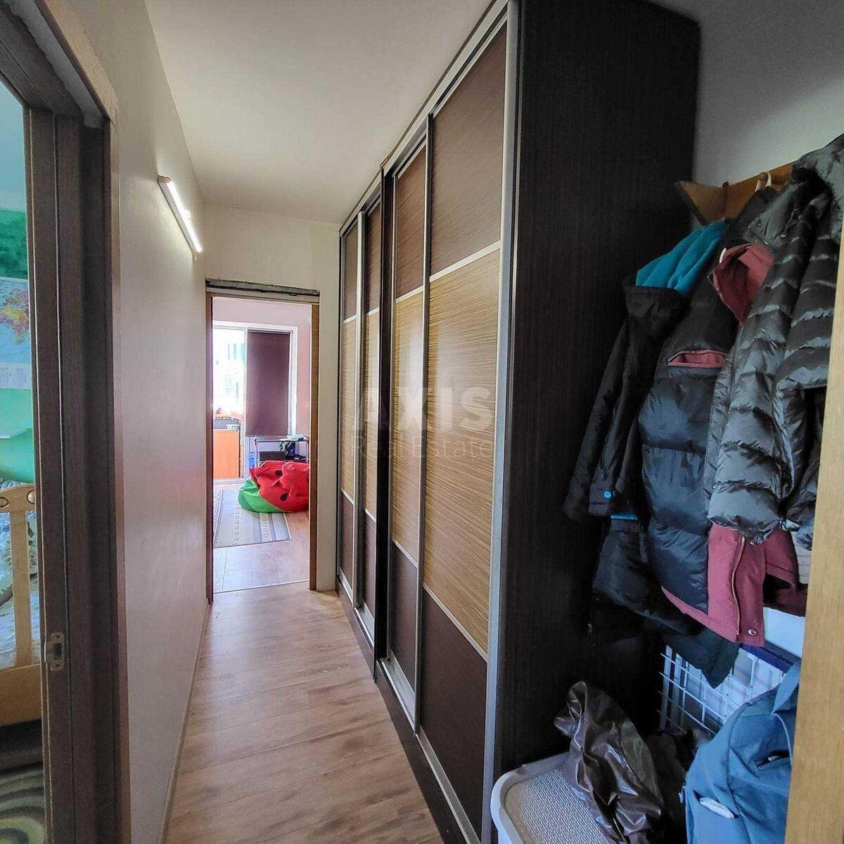 3k apartment nab. Dniprovs'ka 31