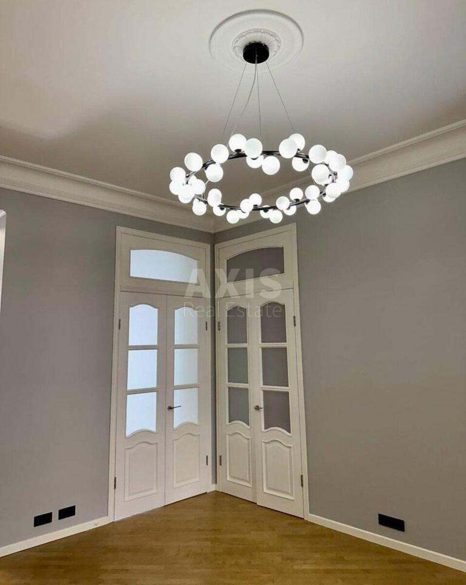 Office vul. V'jacheslava Lypyns'kogo 9Б, 184m2