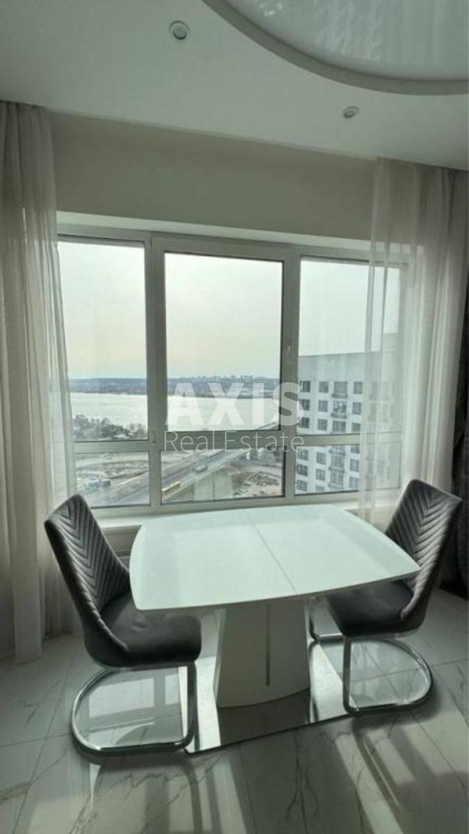 3k apartment vul. Zarichna 1г1