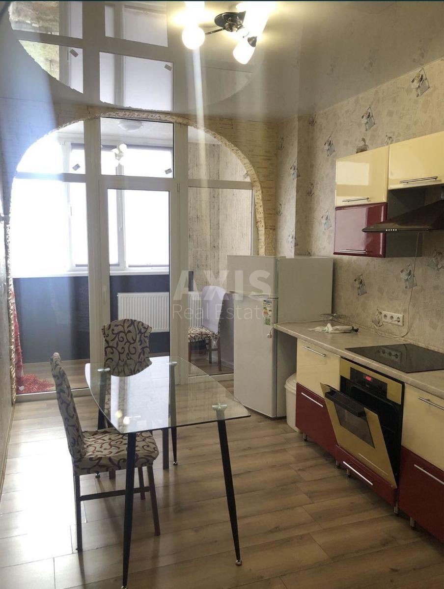 1k apartment vul. Strokacha Tymofija 95