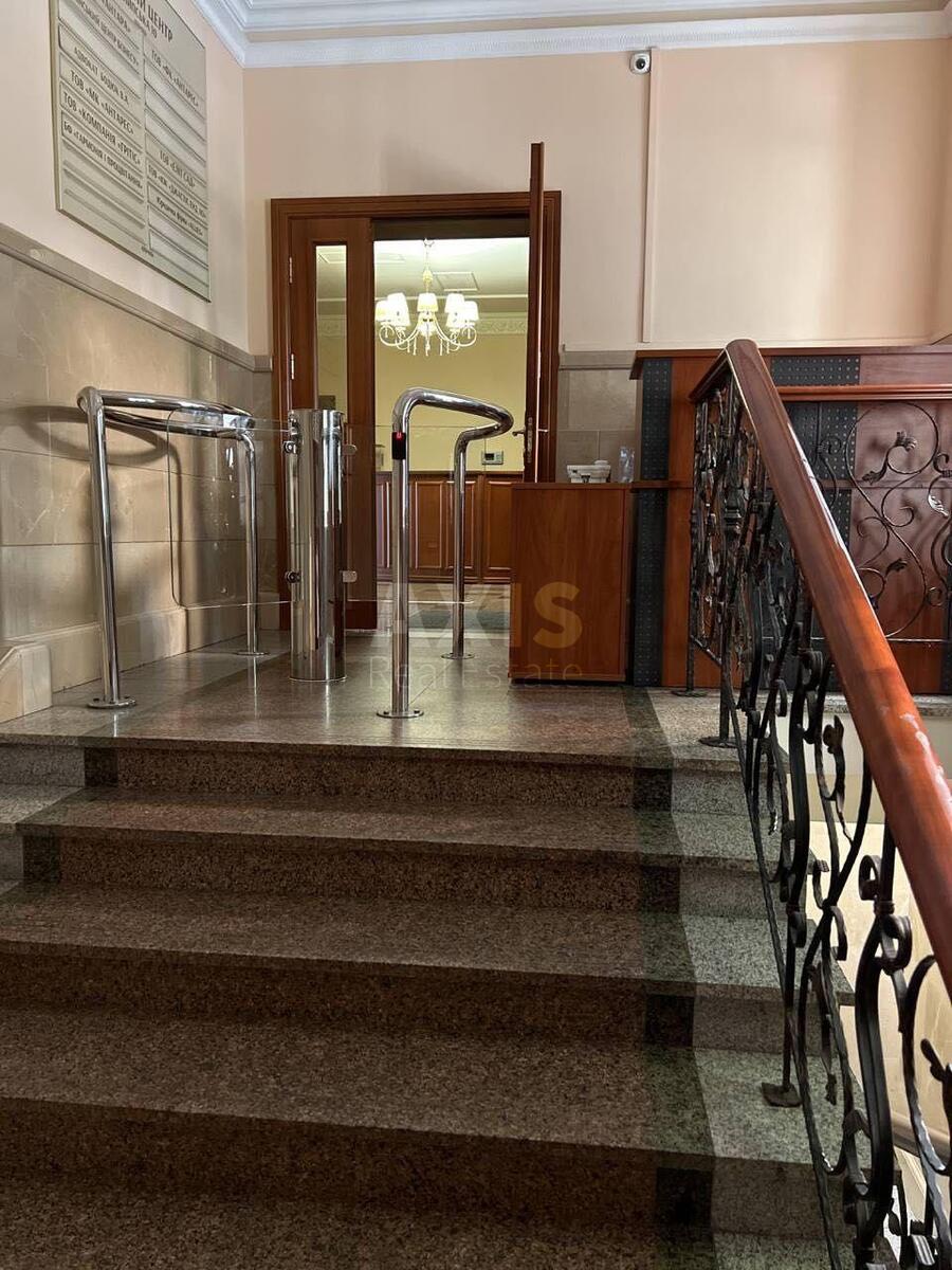 Office vul. Lyps'ka 10, 116m23