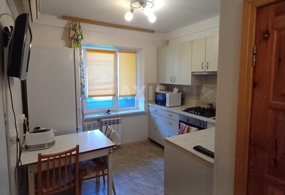 2k apartment vul. Polovec'ka 14А0