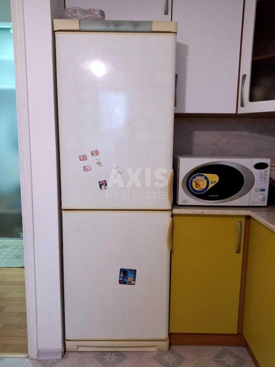 2k apartment vul. Mykytenka Ivana 271