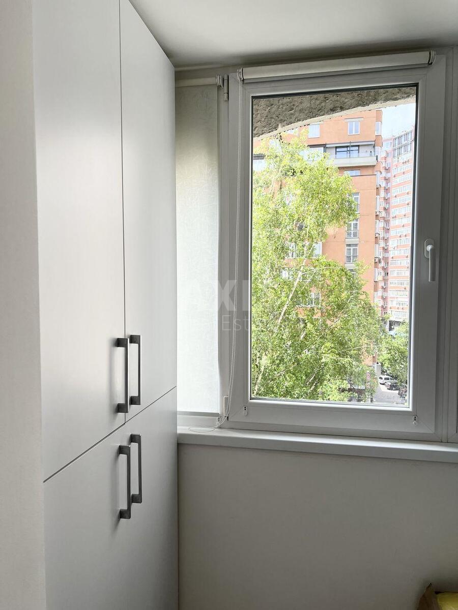 1k apartment vul. Zlatoustivs'ka 468