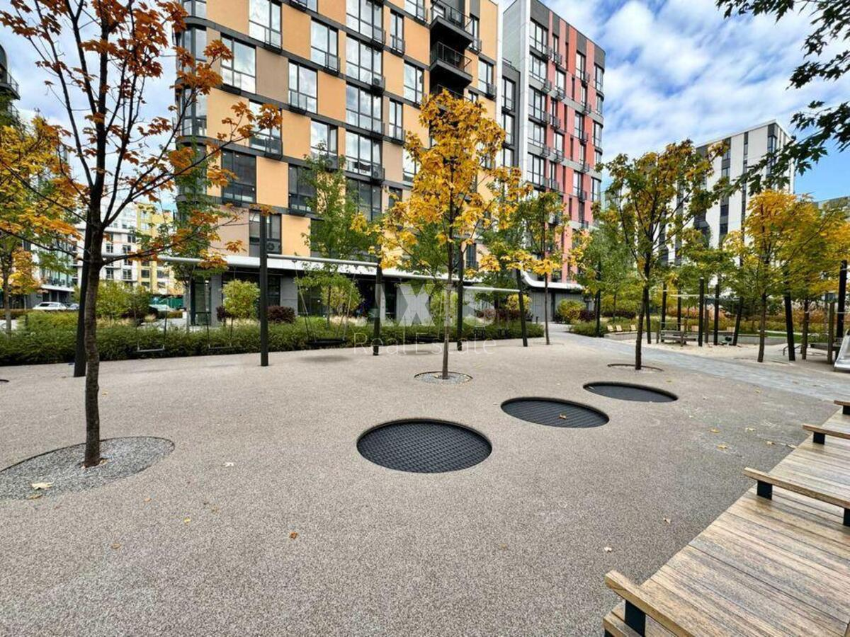 1k apartment vul. Rodyny Kistjakivs'kyh 2а7