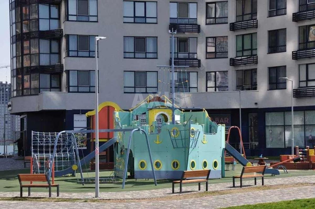 1k apartment vul. Zarichna 11