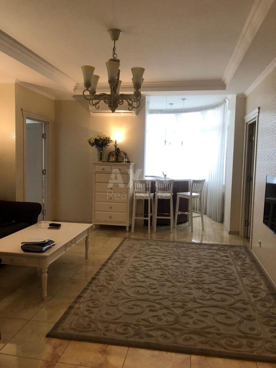 3k apartment vul. Chornovola V'jacheslava 27589655