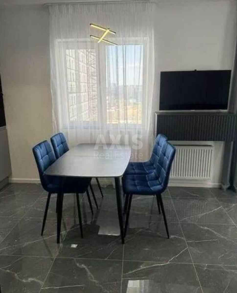 1k apartment vul. Myhajla Maksymovycha 240