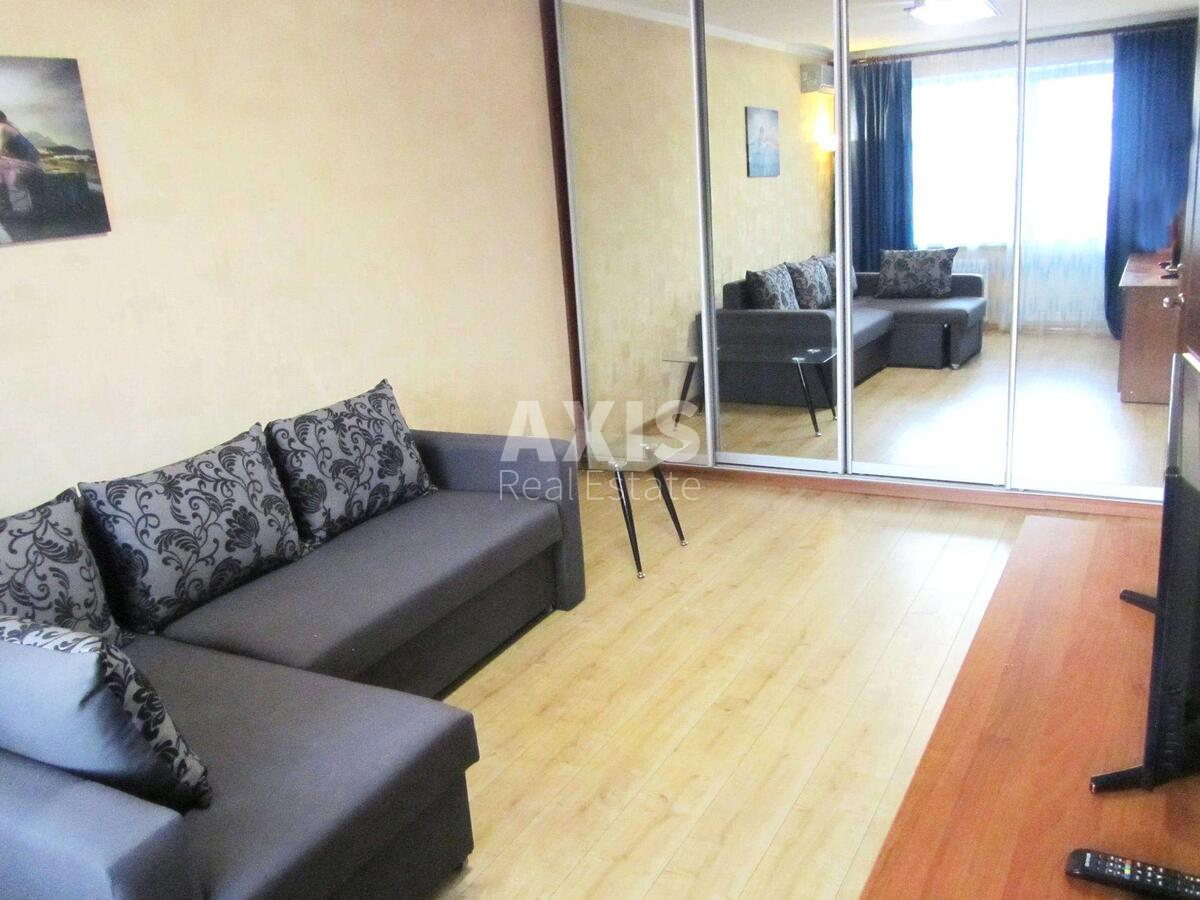 2к квартира пр-т Оболонский 39А548270