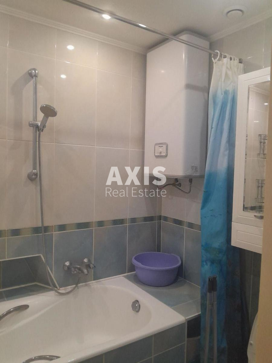 3k apartment vul. Mel'nykova 6330875
