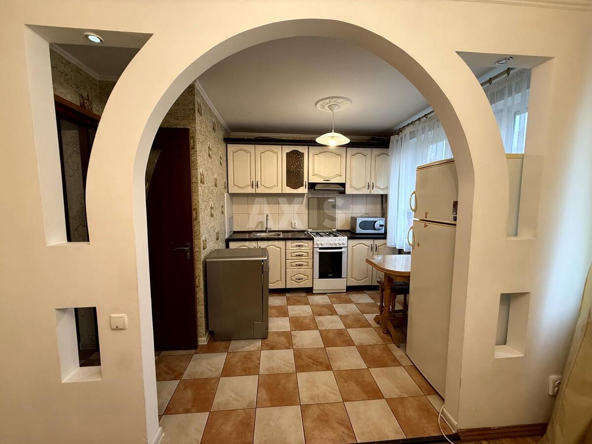 2k apartment vul. Suvorova 18/20638341