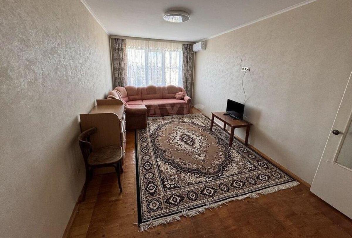 1k apartment pr-t Majakovs'kogo Volodymyra 3В
