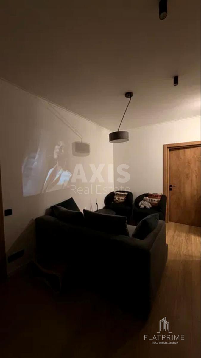 3k apartment pr-t Komarova Kosmonavta 46639867