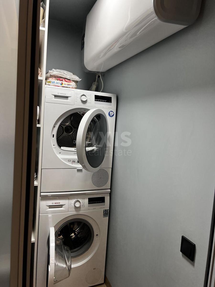 3k apartment vul. Lypkivs'kogo Vasylja Mytropolyta 37Б7