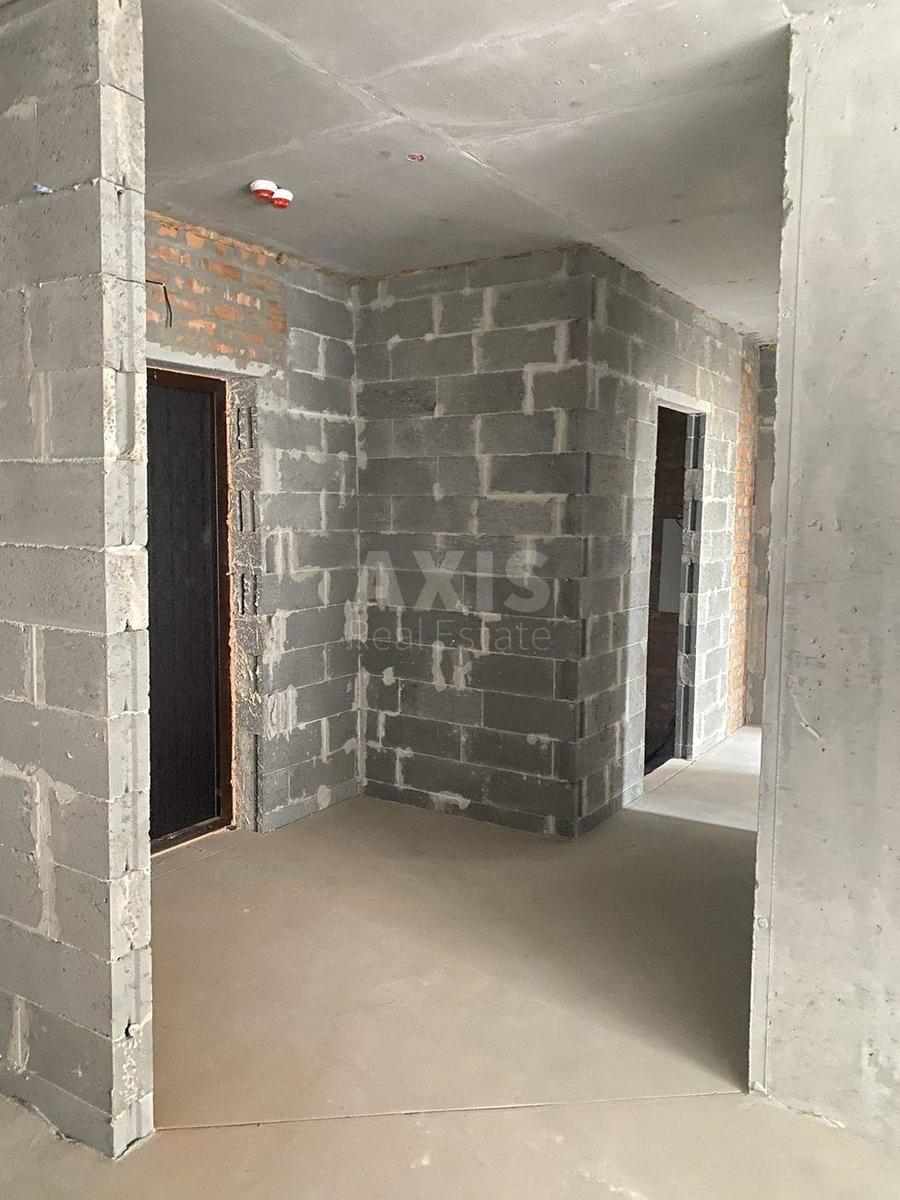 2k apartment vul. Oleksandra Olesja 56