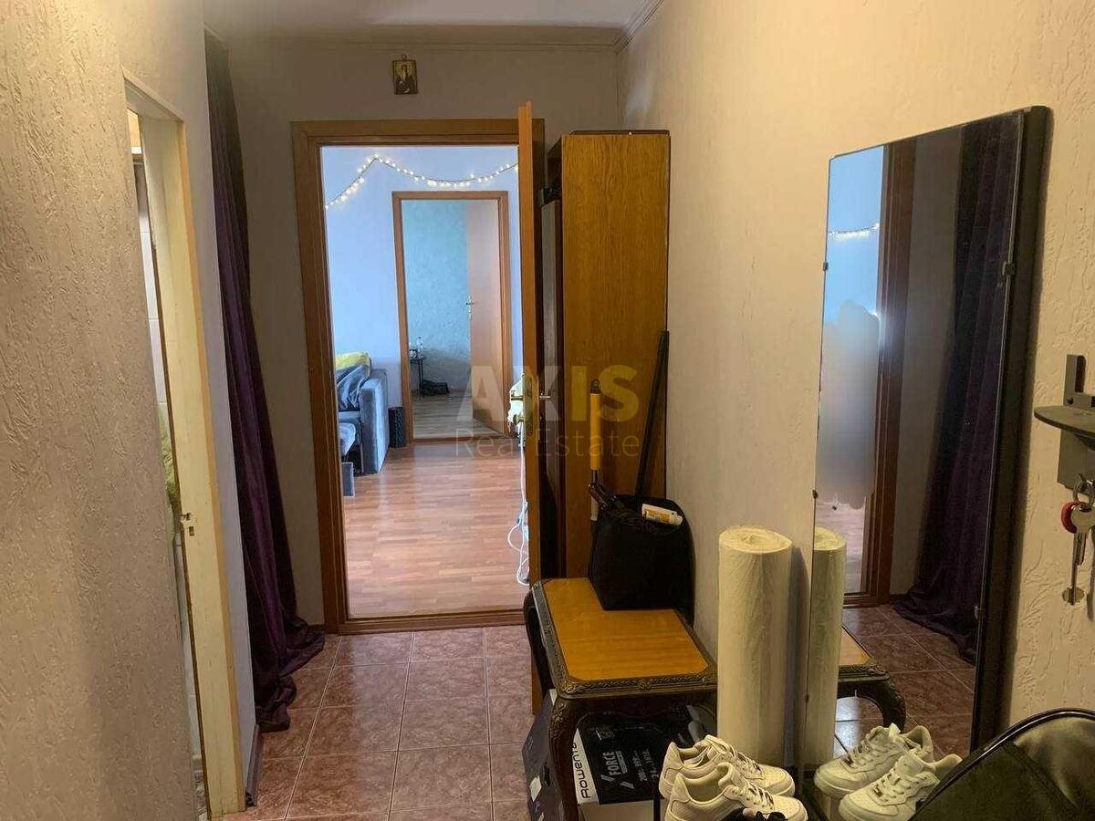 3k apartment vul. Budivel'nykiv 27А10