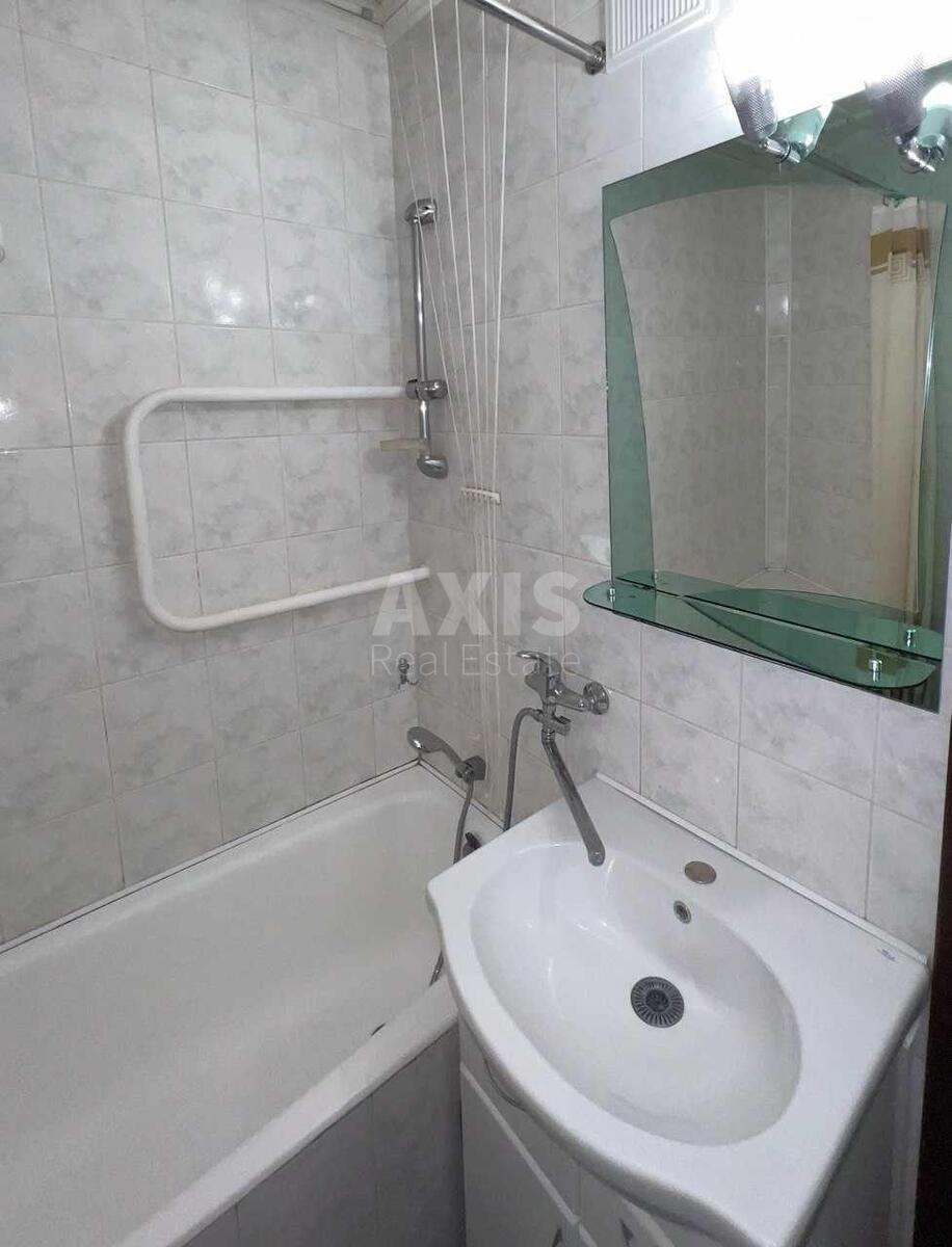 4k apartment vul. Bal'zaka Onore de 47