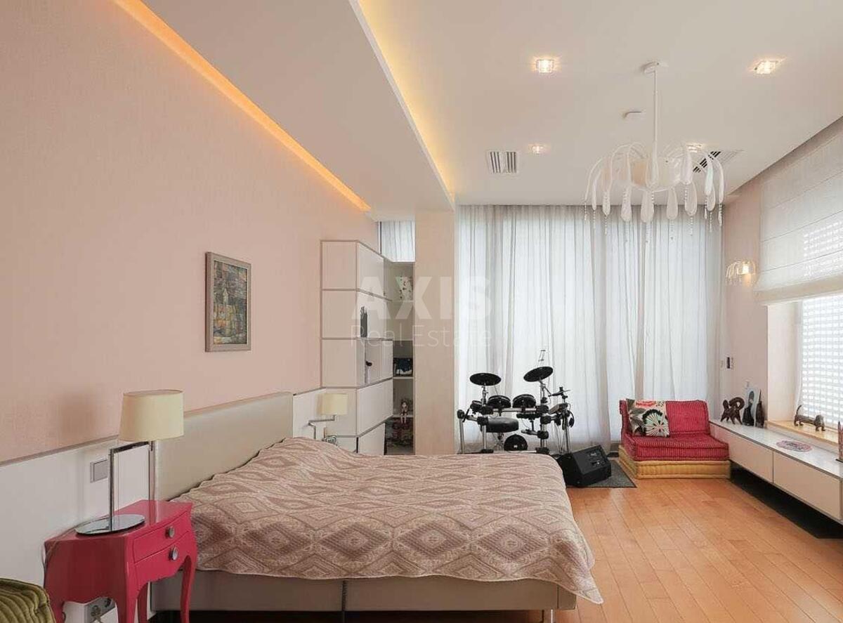 House prov. Snizhnjans'kyj, 640m2, Kyiv city6
