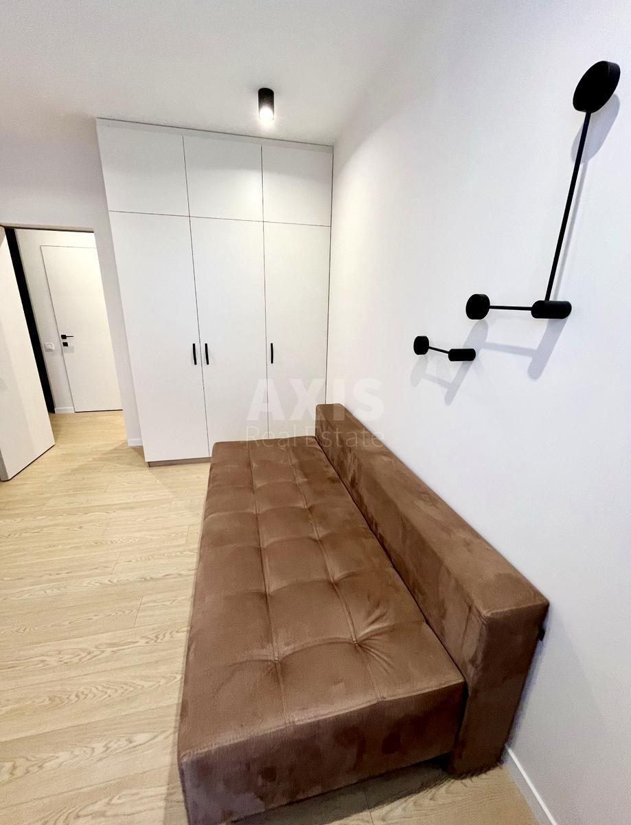 3k apartment bul. Ryl's'kogo Tadeja 4616054