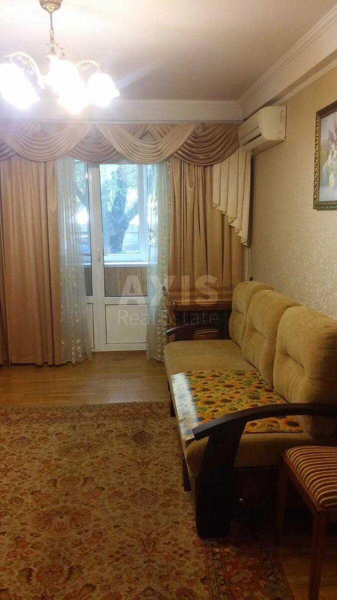 3k apartment vul. Borshhagivs'ka 1610