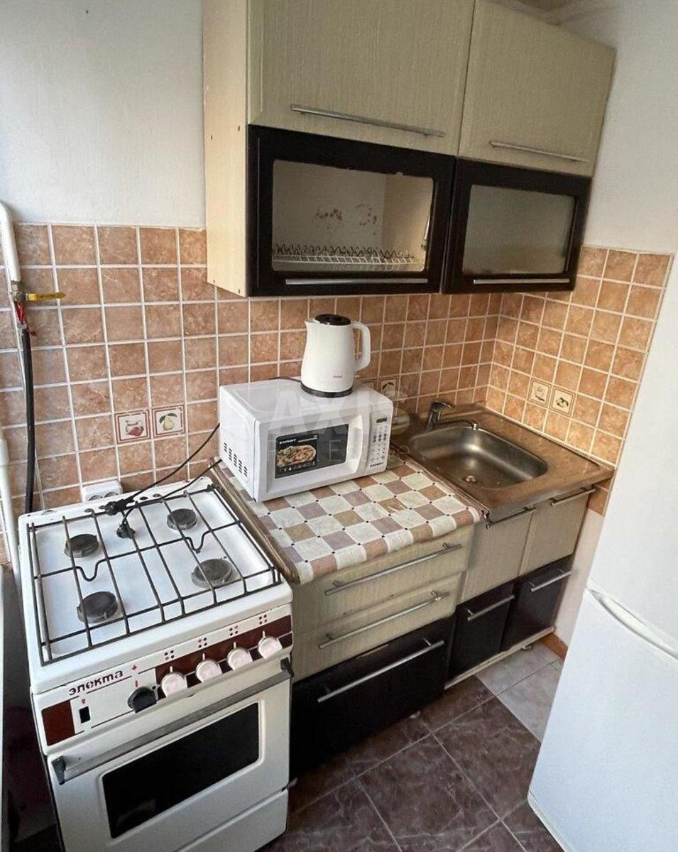 1k apartment vul. Molodogvardijs'ka 161