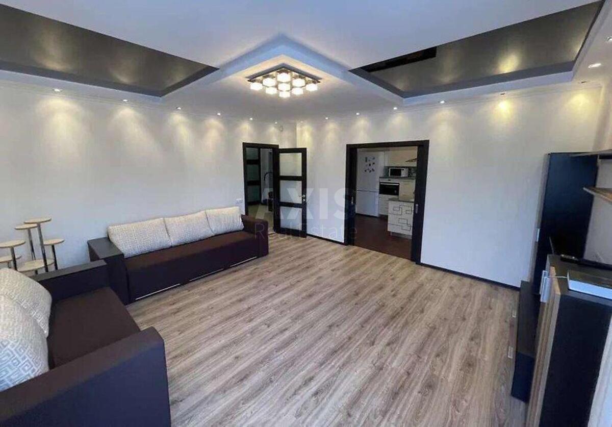 3k apartment uzv. Klovs'kyj 7А1