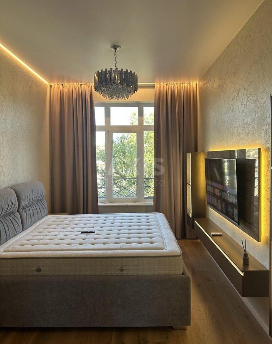 2k apartment vul. Kikvidze 19А584633