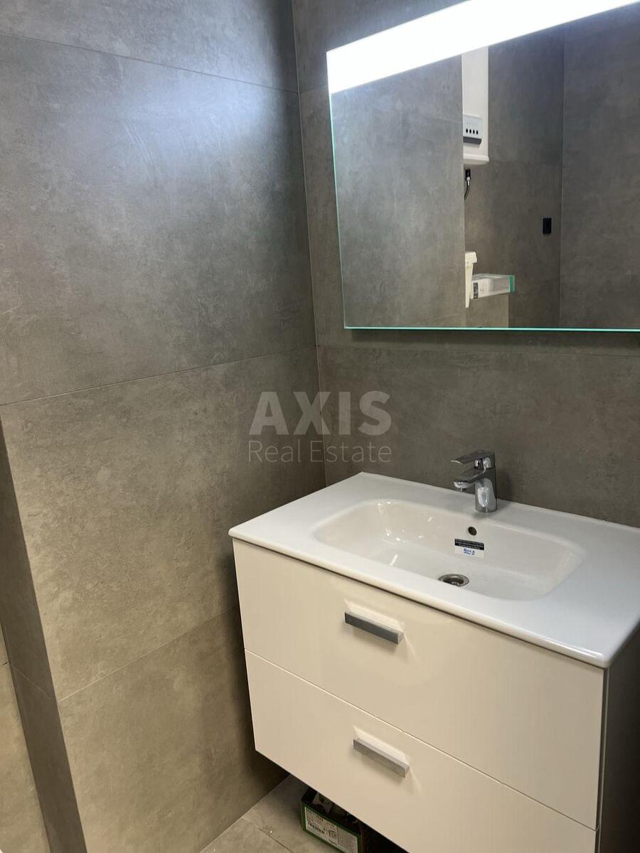 Office vul. Nagirna 16/18, 72m2585126