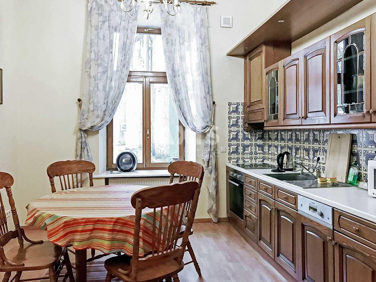 2к квартира ул. Златоустовская 27