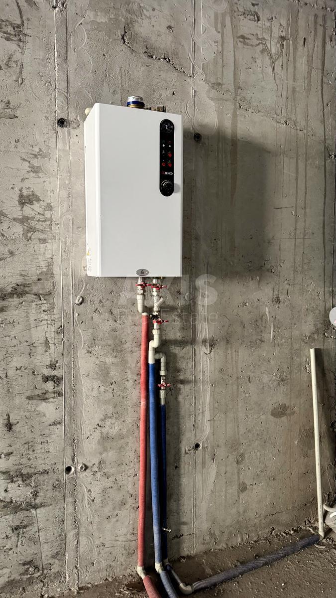 Office pr-t Bazhana Mykoly 17, 163m26326012