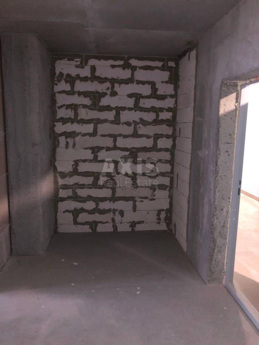 1k apartment vul. Revuc'kogo 407