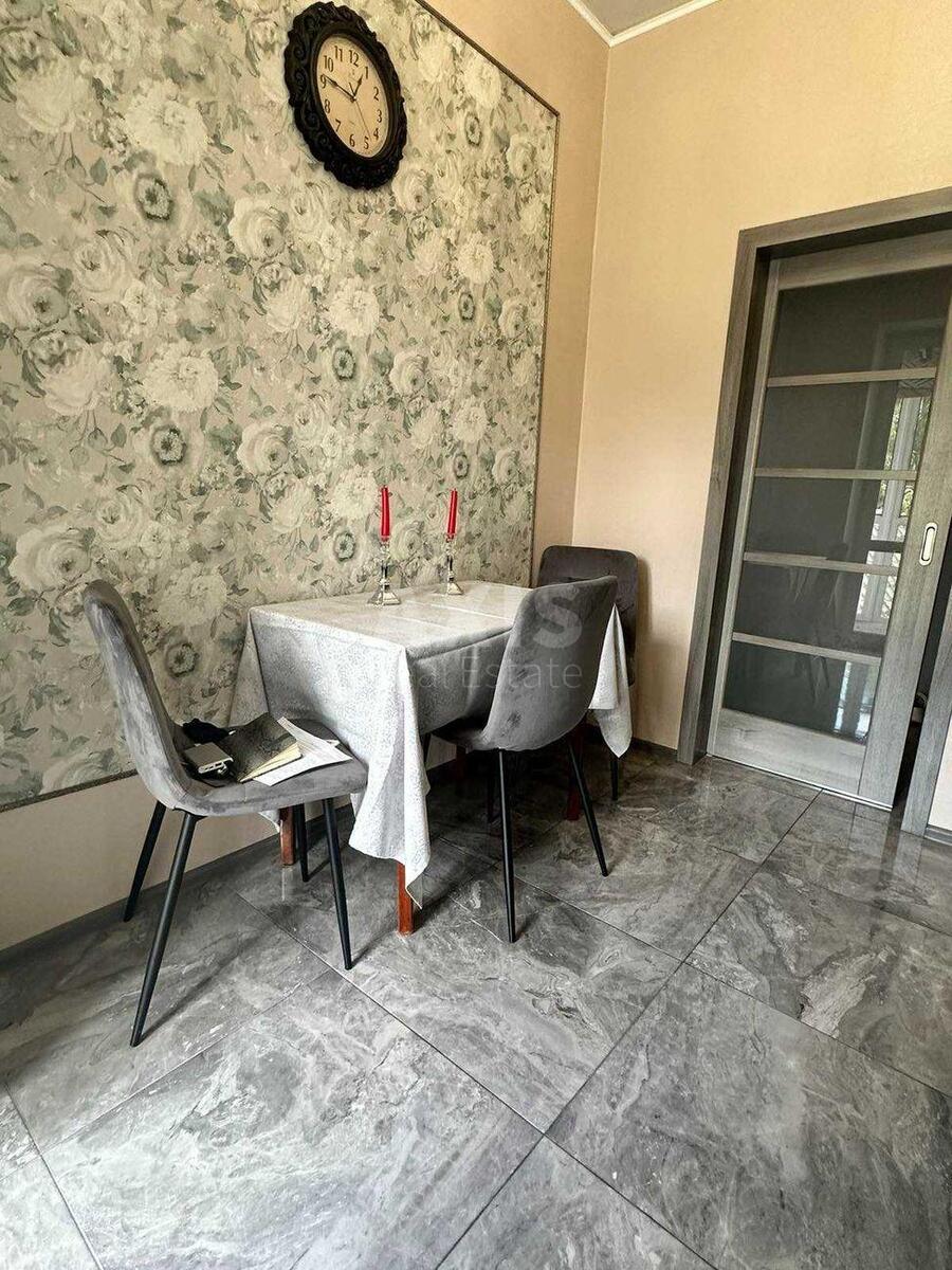 1k apartment vul. Voloshkova 11
