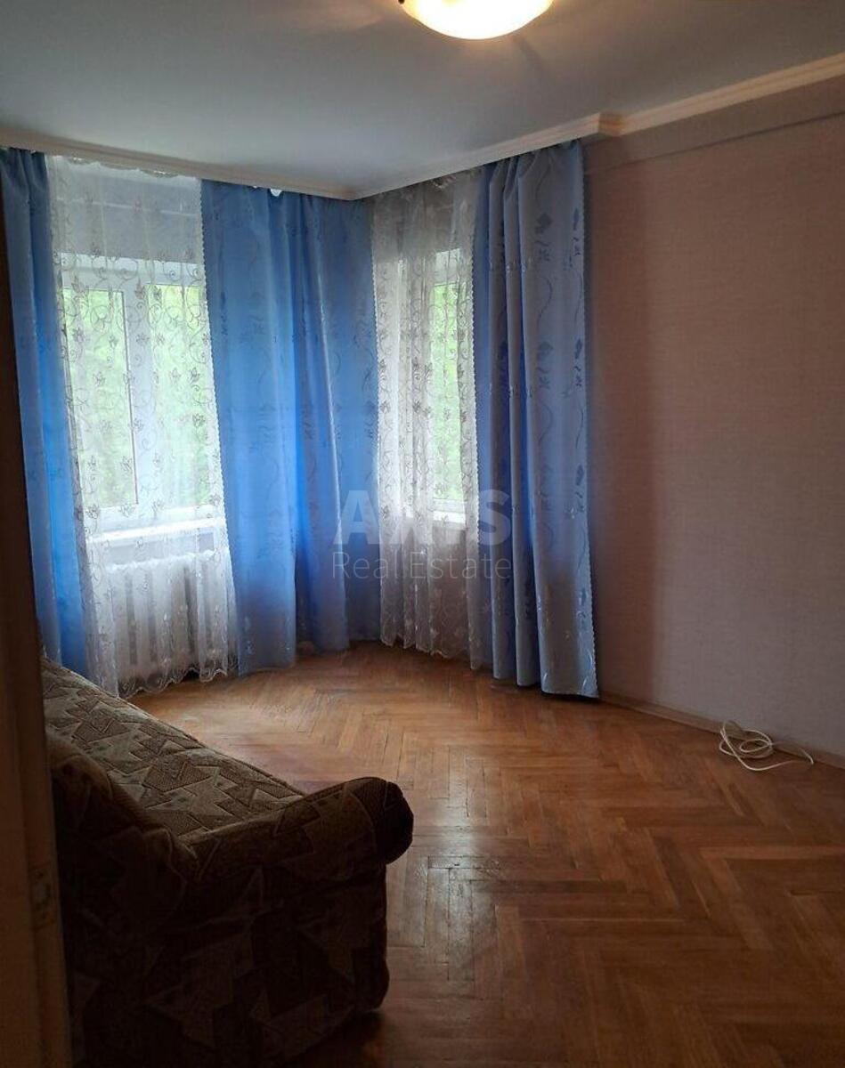2к квартира ул. Строителей 4А6