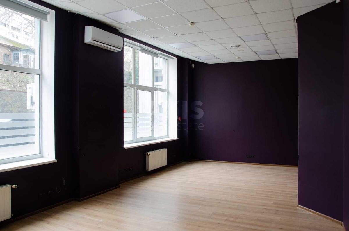 Office vul. Pymonenka Mykoly 13, 750m2591153