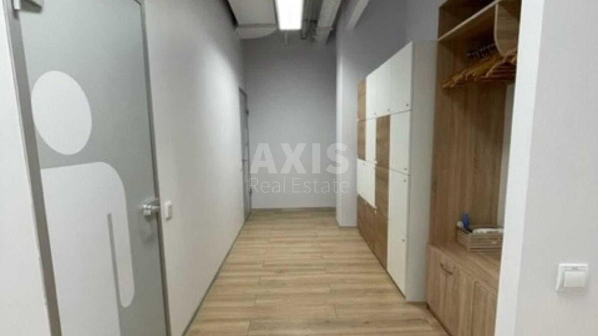 Office vul. Lejpcyz'ka 15, 440m25