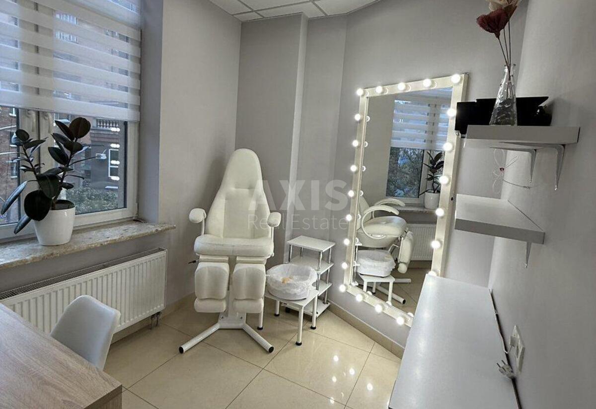 Office vul. Chornovola V'jacheslava 27, 95m2604646