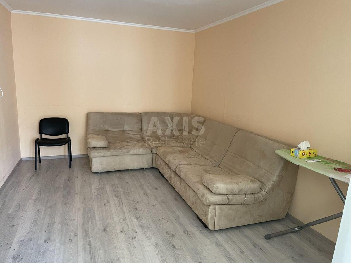 2к квартира ул. Закревского Николая 97А1
