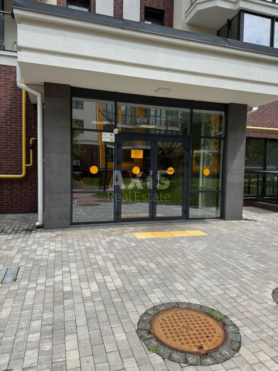 1k apartment vul. Radystiv 4016