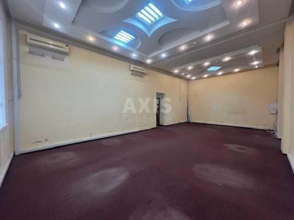 Trade object vul. Turgenjevs'ka 28А, 150m23
