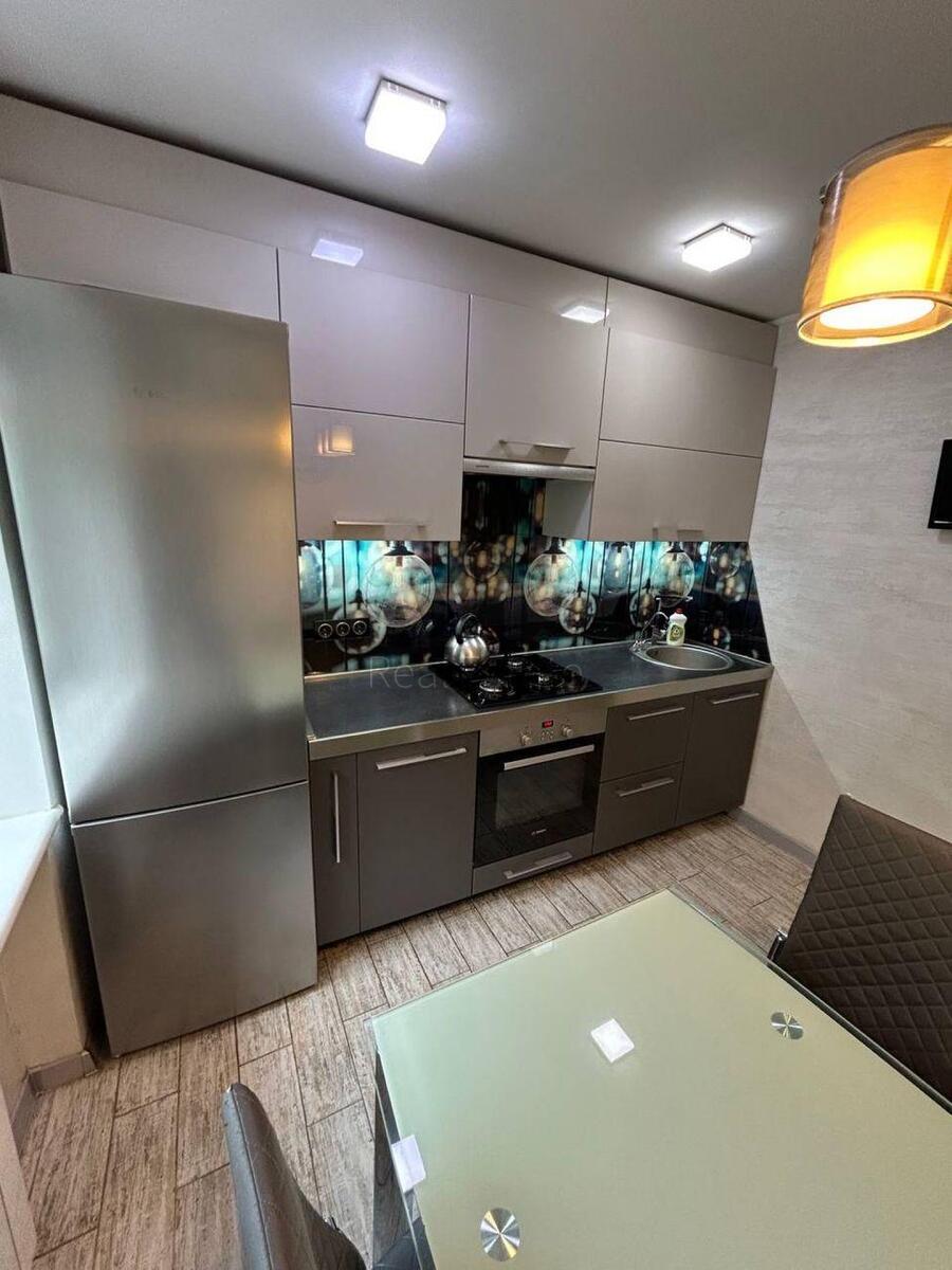 2k apartment vul. Polovec'ka 16А603390