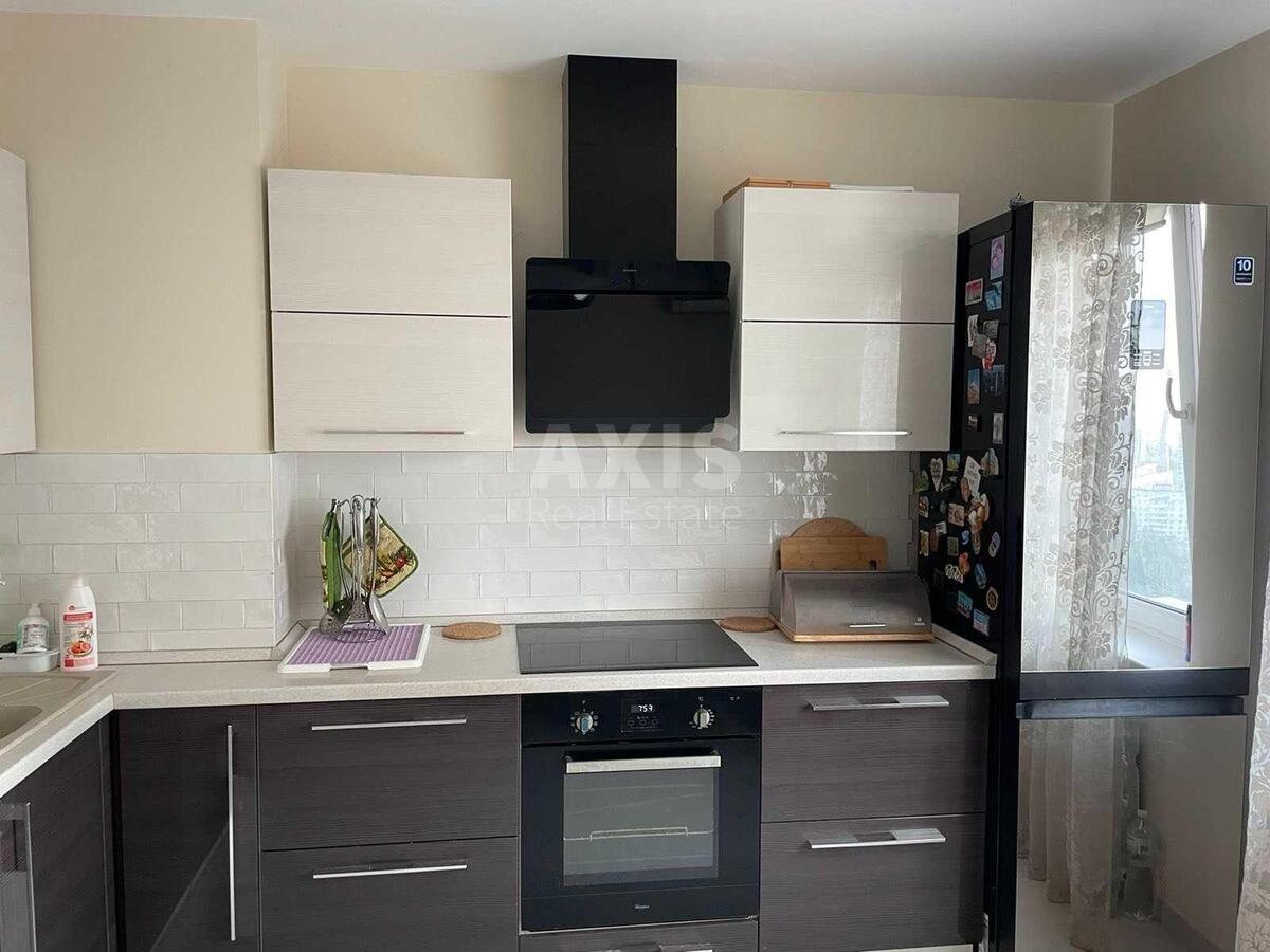 2k apartment vul. Zarichna 1