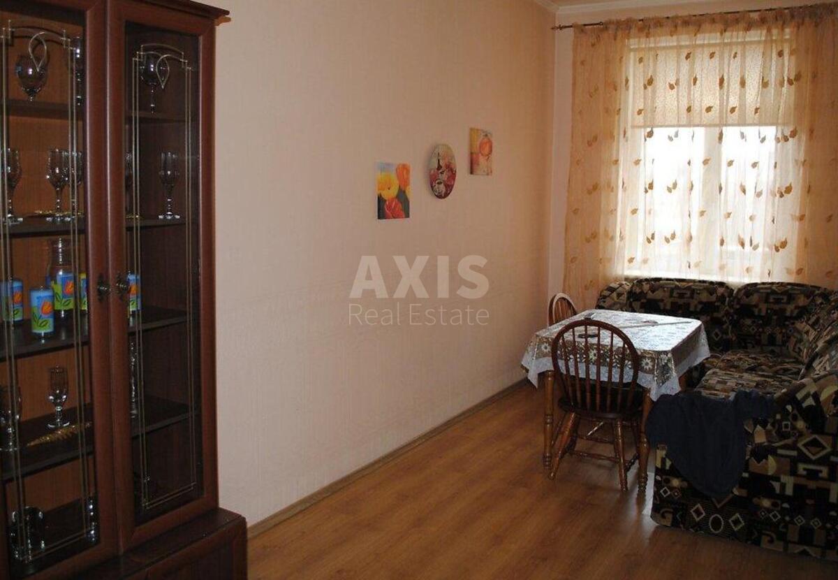 3k apartment vul. Mezhygirs'ka 203