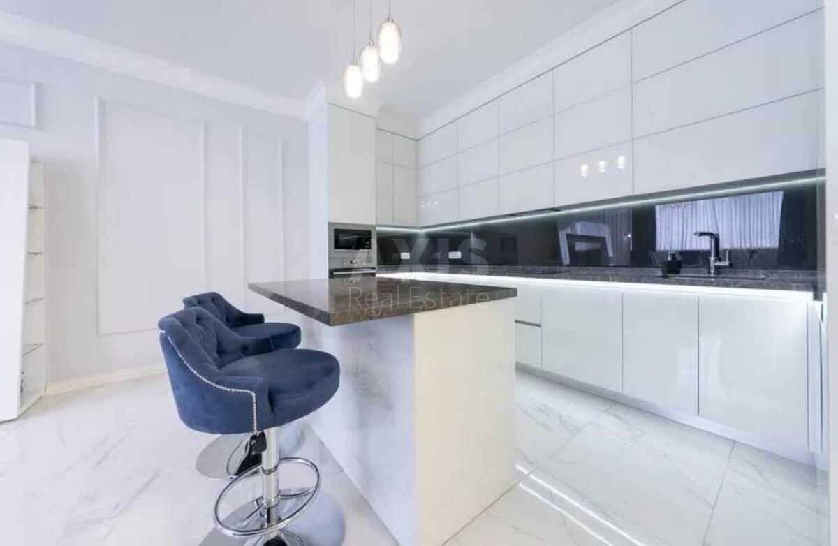 3k apartment vul. Dragomyrova Myhajla 18598202