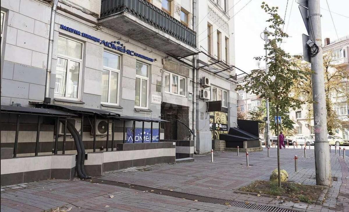 Объект торговли ул. Руставели Шота 23, 160м2