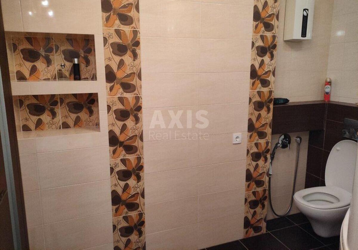 3k apartment vul. Staronavodnyc'ka 6Б6149810