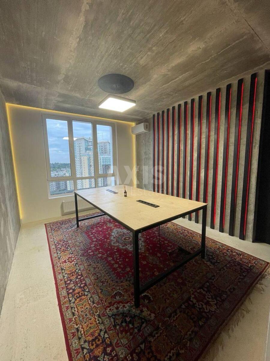 Office vul. Kikvidze 41Б, 105m2569043