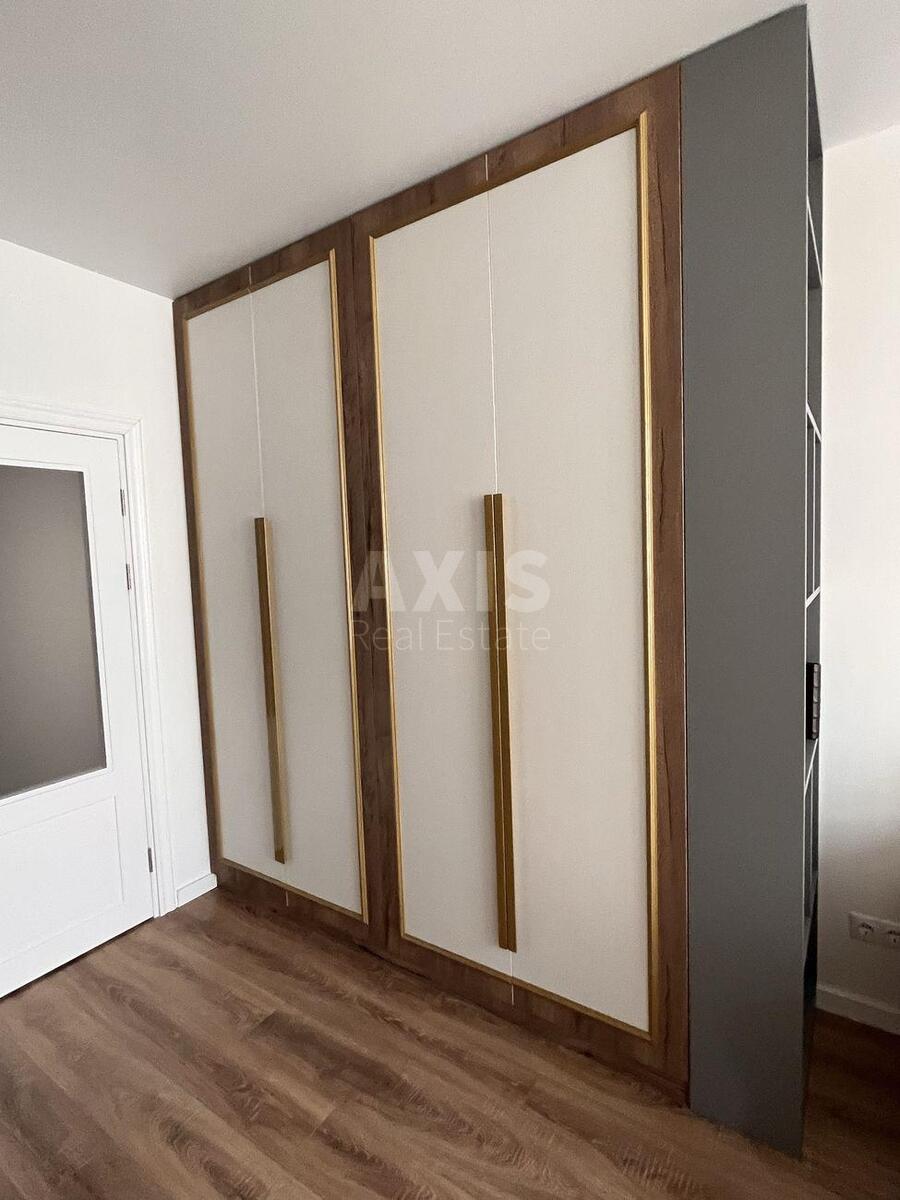 2k apartment vul. Glybochyc'ka 136057712