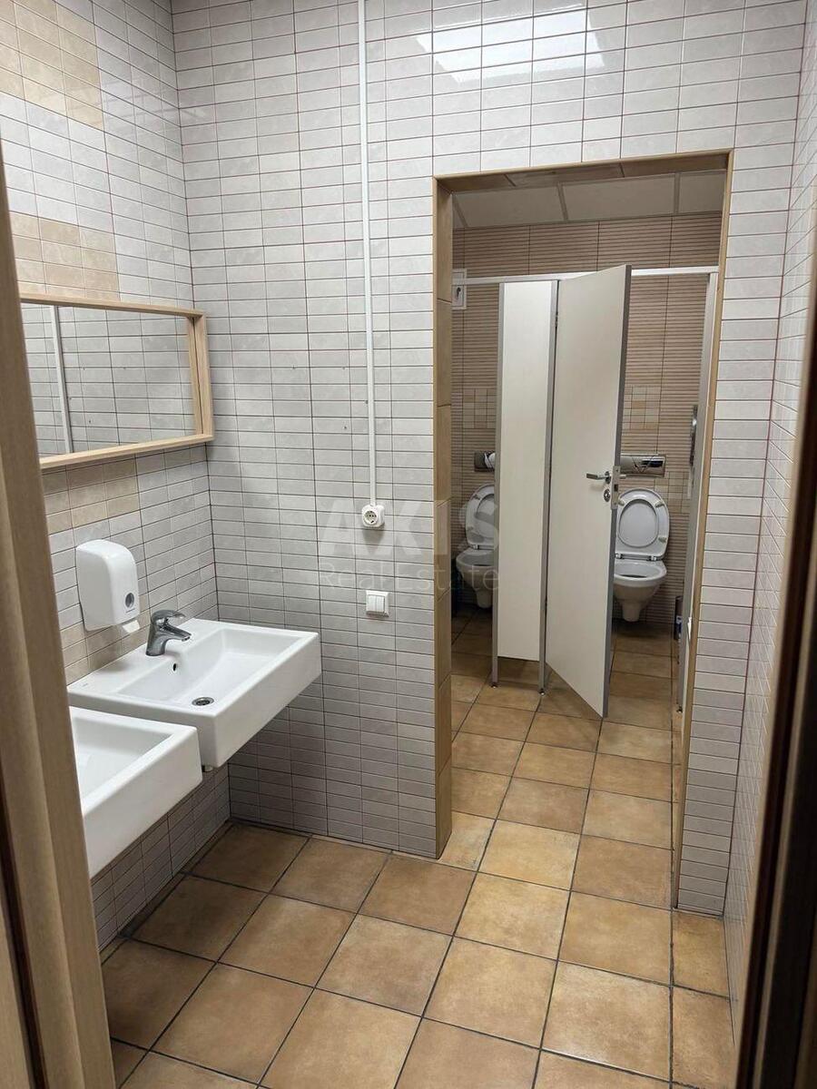 Office pr-t Peremogy 31, 475m2563088